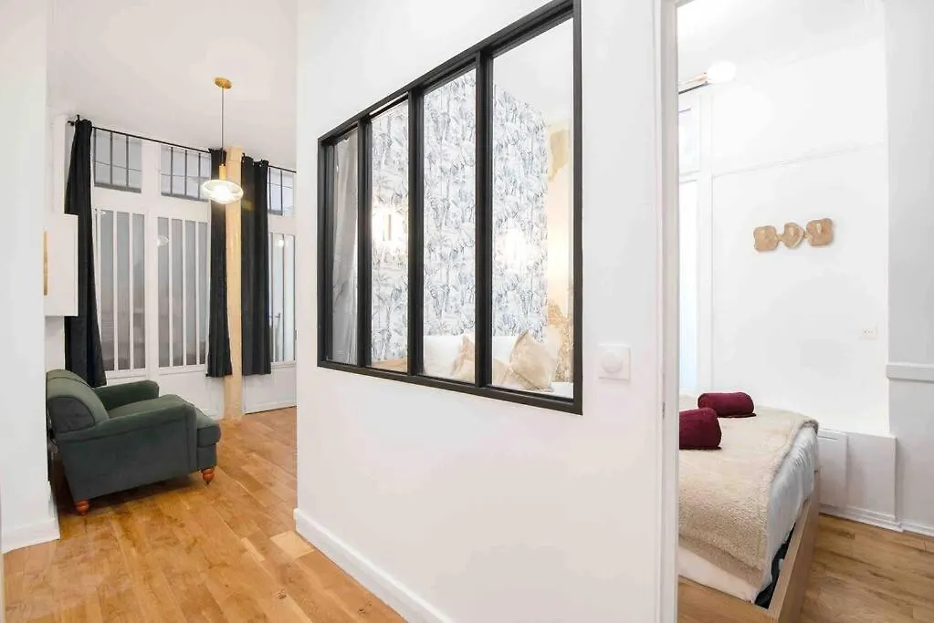 Lejlighed Montmartre, Gare De L'Est, Suite 1 Chambre 2 A 4P Paris Frankrig